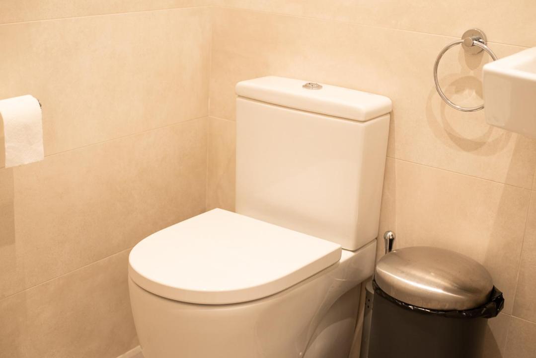 ברצלונה By Universitat Private Rooms מראה חיצוני תמונה